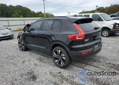 2026 Volvo Xc40 Ultra z USA, uszkodzony, nr VIN YV4L12UM1T2660279